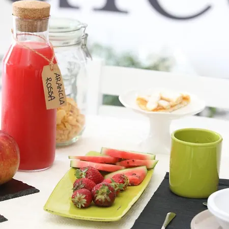 فندق مبيت وإفطار Casa Dolce Casa 4*